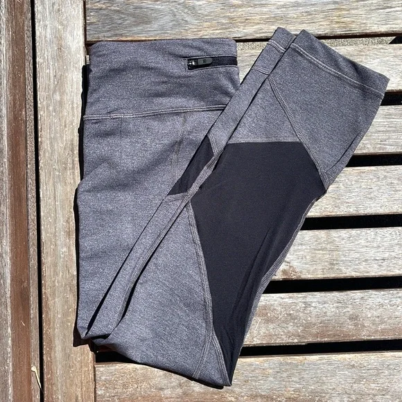 Lululemon Rival Crop Leggings - Size 4 - Picture 2 of 6